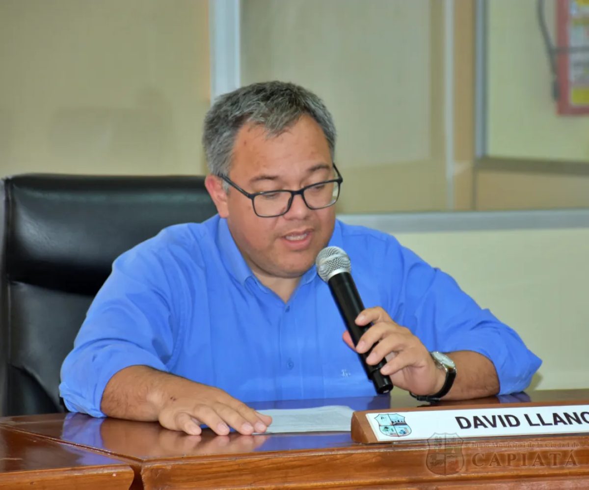 Foto 10 de SESION ORDINARIA DE LA JUNTA MUNICIPAL DE CAPIATA: Notas Recibidas y Expedientes Dictaminados