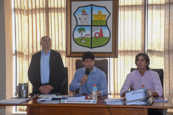 SESION ORDINARIA DE LA JUNTA MUNICIPAL DE CAPIATA: Notas Recibidas, Nota Remitida y Expedientes Dictaminados