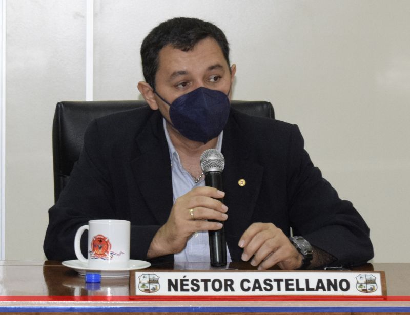 Concejal Castellano solicita a la Presidencia gestionar la provisión de nuevo equipo de sonido para la sala de sesiones