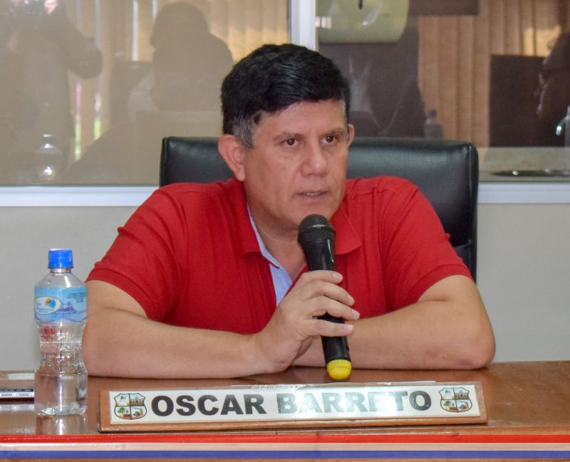 Precio del combustible ya bajó en tres ocasiones y se debe estudiar la posibilidad de bajar el costo del pasaje interno, apuntó el concejal Barreto