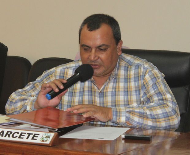 Concejal Luis Garcete solicitó mediante Minuta la intervención de la Junta de Saneamiento de la Cía. 10ª Laurelty