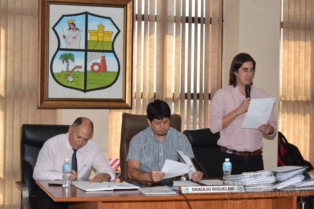 SESION ORDINARIA DE LA JUNTA MUNICIPAL DE CAPIATA: Notas Recibidas y Expedientes Dictaminados