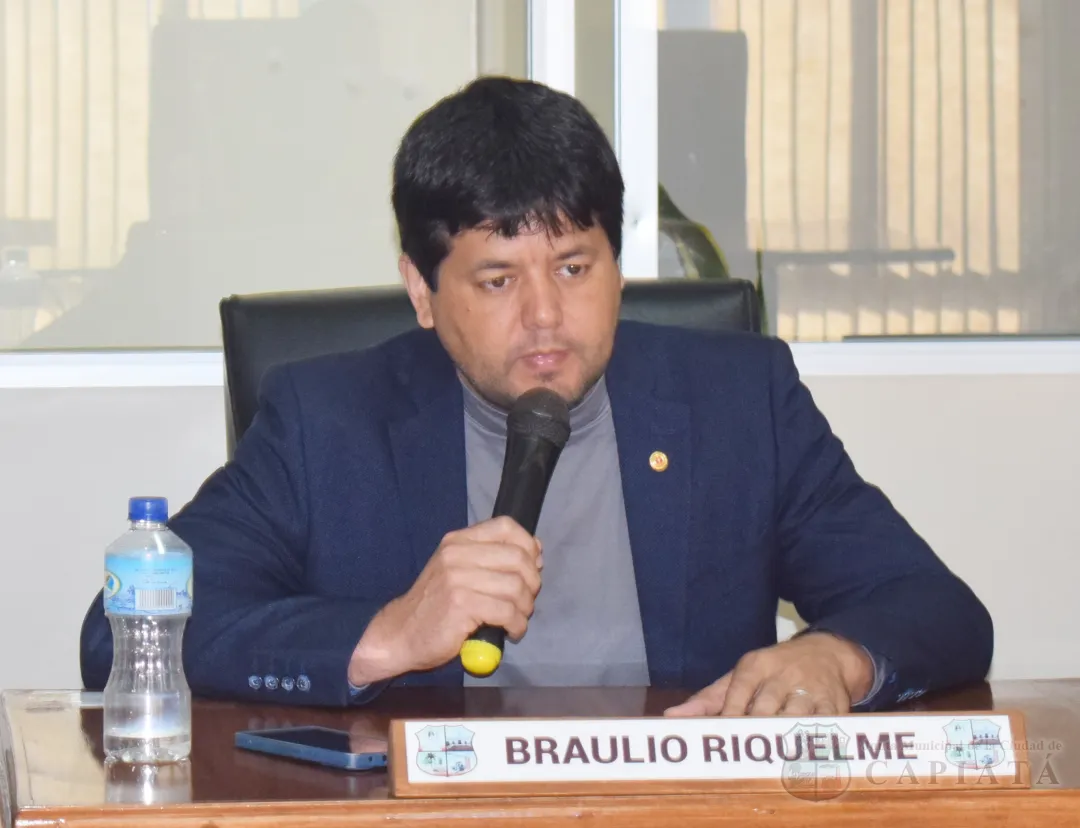 Arrancaron los trabajos de revitalización y limpieza de causes hídricos y reparación de calles vecinales, a cargo del Comando de Ingeniería de las FF.AA