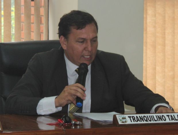 Feliz y próspero año 2018 para todo el pueblo capiateño, concejal Tranquilino Talavera