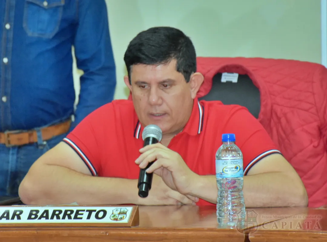 Concejal Barreto solicita gestionar ante la ANDE la reparación de los alumbrados públicos ubicados sobre la calle Cnel. Felipe Toledo