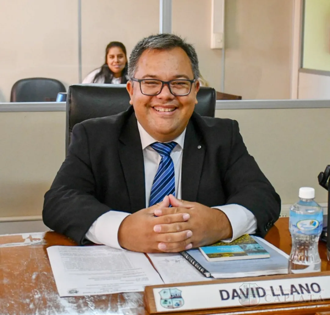 Gobernación del departamento Central ofrece el servicio de Clínica Móvil Veterinaria, informó el concejal vicepresidente David Llano