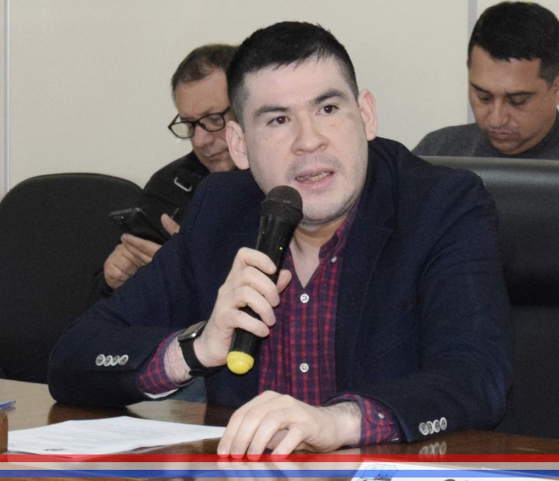 Reiteran al Ejecutivo Municipal pedido para solicitar al MOPC la instalación de reductores de velocidad frente a zona de Pechugón