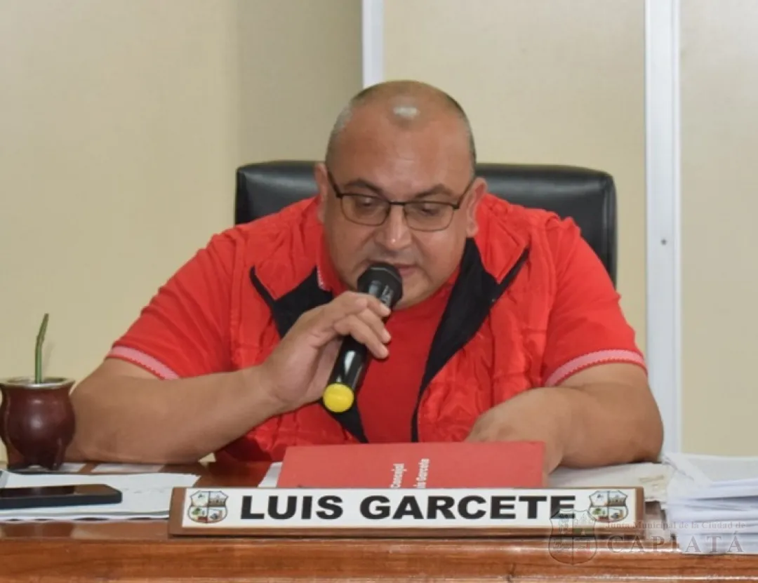 Designan a profesional arquitecto como asesor técnico de la Comisión Asesora de Infraestructura Pública y Servicios