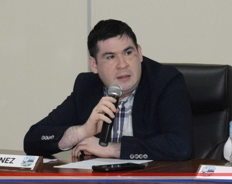 Encomiendan al Ejecutivo Municipal remitir una nota a la Patrulla Caminera solicitando reforzar el control a los peatones frente al Centro Vacunatorio