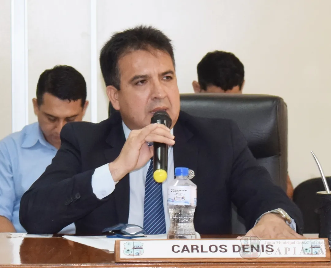 Concejal Denis solicita al Ejecutivo Municipal gestionar ante el Ministerio del Interior la dotación de nuevas patrulleras para las distintas comisarías