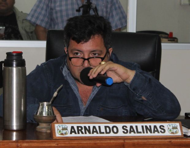 Solicitan intervención de la Dirección de Gestión Ambiental sobre terreno alambrado indebidamente en el margen del arroyo Capiatá
