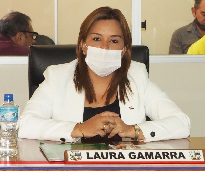 Reconocimiento a la invaluable labor de la Sra. Gilda Lara de Adorno, directora del Consejo Distrital de Personas Adultas Mayores y Personas con capacidades diferentes de Capiatá