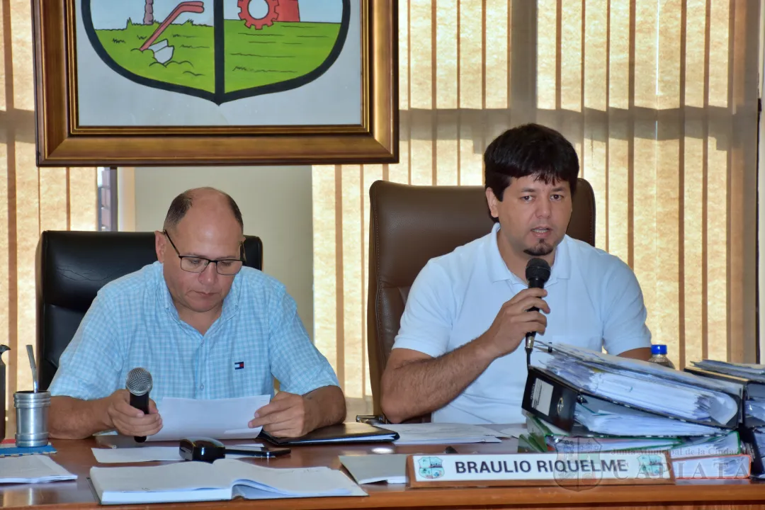 SESION ORDINARIA DE LA JUNTA MUNICIPAL DE CAPIATA: Notas Recibidas y Expedientes Dictaminados