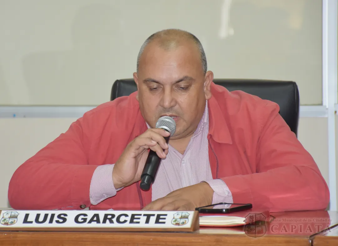 Concejal Garcete solicita al Ejecutivo Municipal realizar las gestiones para la limpieza de los canales a cielo abierto taponados