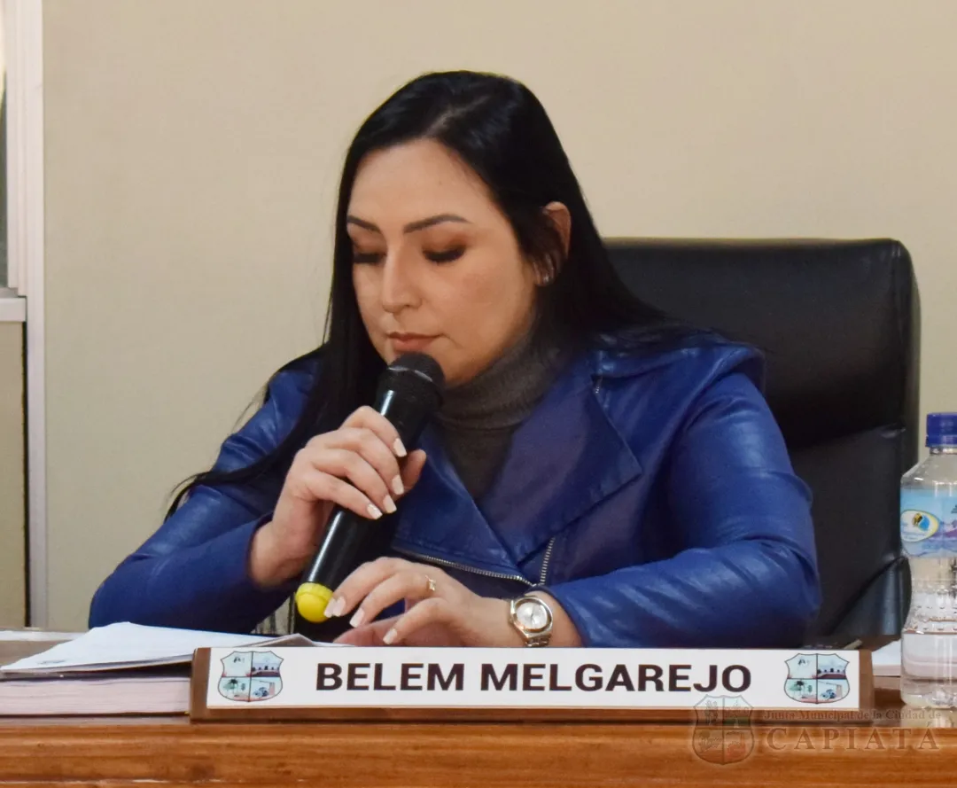Concejala Melgarejo solicita limpieza de canal a cielo abierto ubicado frente a la escuela John F. Kennedy