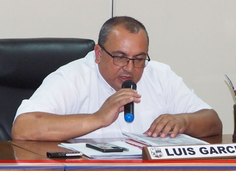 Concejal Garcete solicita que se notifique a la subcomisaría Nº 1 de Thompson por ocupación de vereda