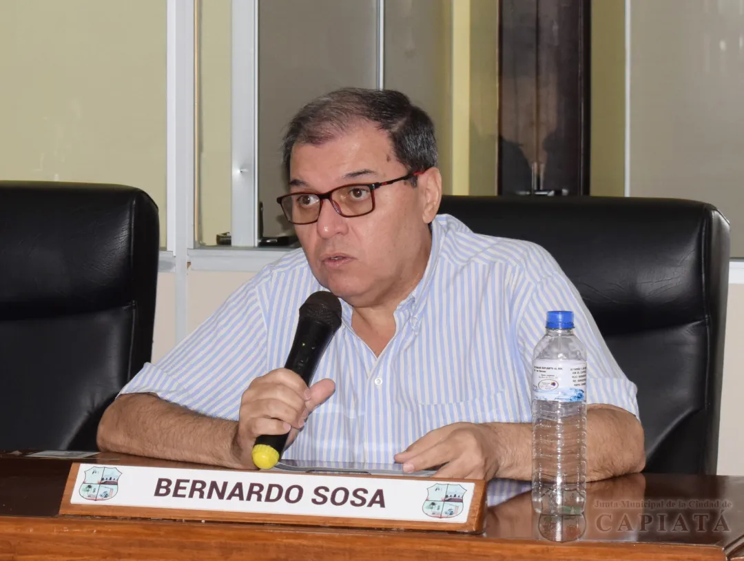 Convocarán a reunión de trabajo al Director de Seguridad Vial y Tránsito para tratar el tema de la ocupación de veredas
