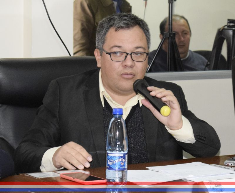 Concejal Llano reitera pedido al Ejecutivo Municipal de gestionar la iluminación de la ciclovía ubicada al costado del Colegio Militar