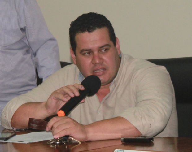 Asfaltado de calles llegó al sector de ruta I, informó el concejal Hugo Nagel