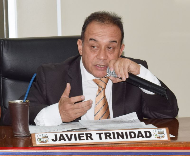 Solicitan al Ejecutivo Municipal realizar gestiones ante el MOPC para abrir el muro divisorio de ruta II a la altura del Km. 19,500