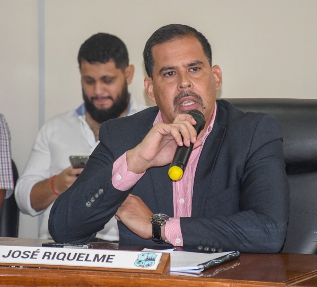 Concejal Riquelme solicita informes sobre situación del Puesto de Salud de Posta Yvycuá y ambulancia