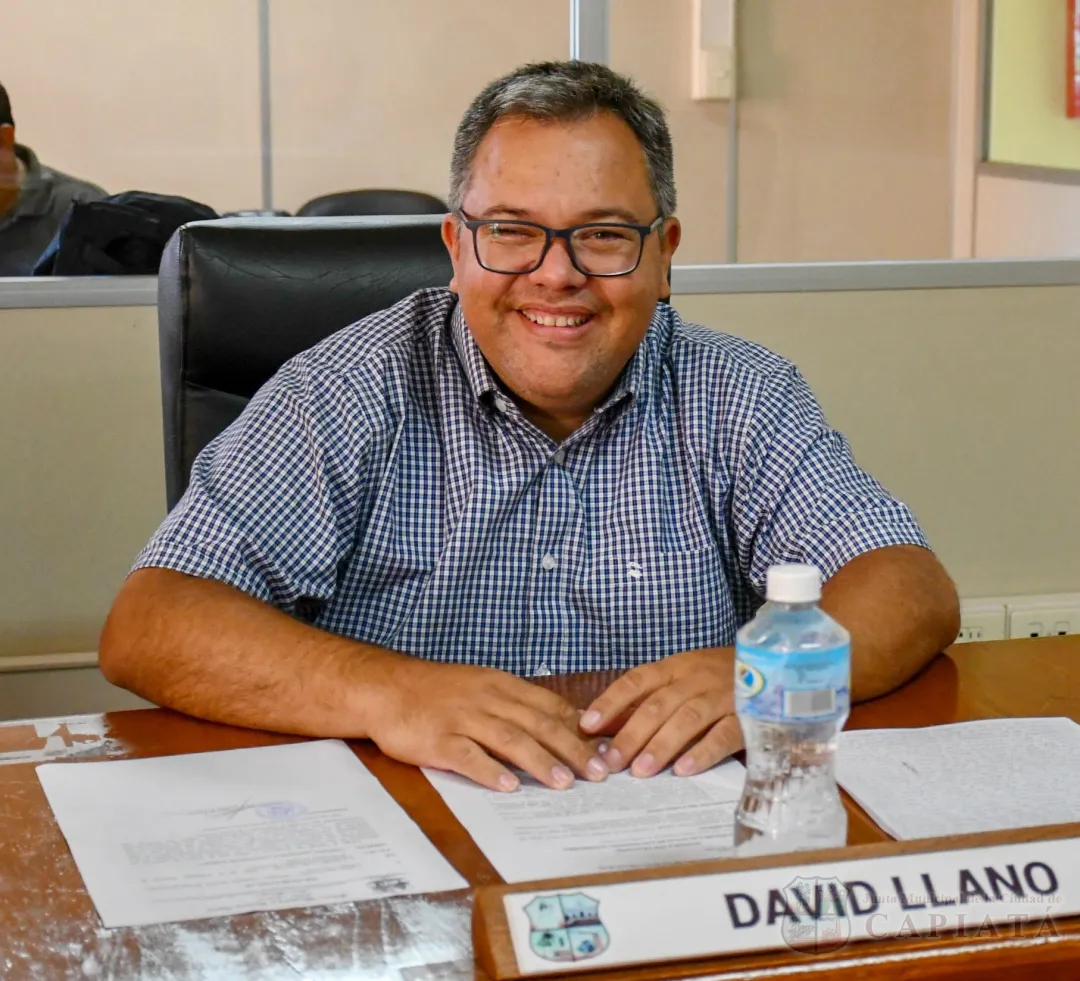 Concejal Llano plantea al Ejecutivo Municipal la remisión de una nota al MOPC solicitando la reparación de semáforos ubicados sobre ruta PY 02