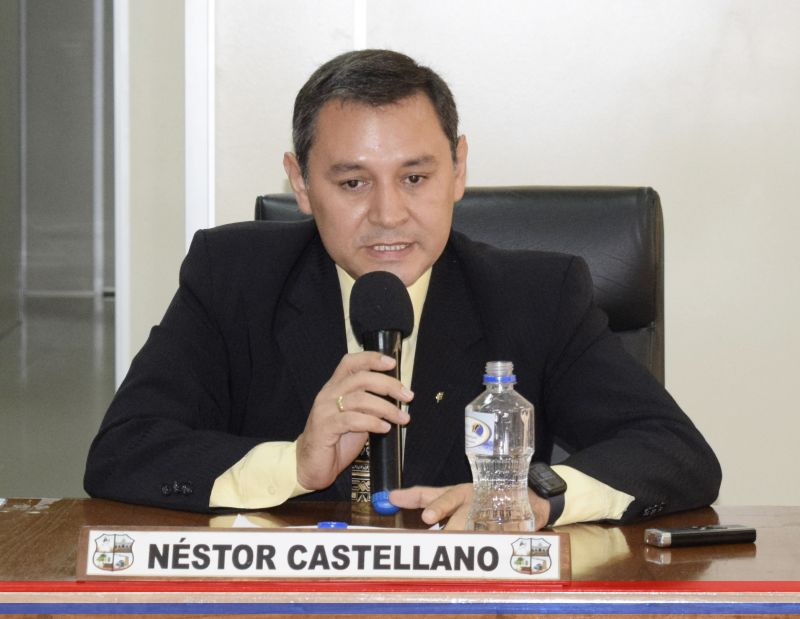 Mediante Minuta, el concejal Castellano solicita informe sobre los vehículos de la Municipalidad