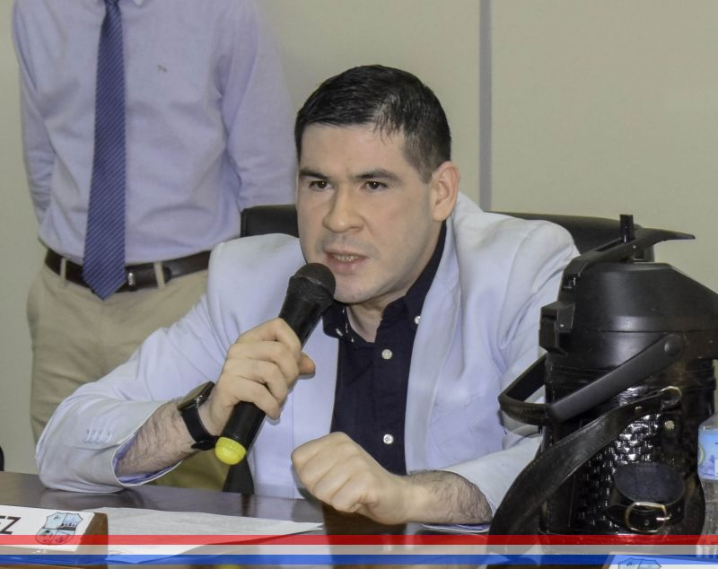 Reiteran al Ejecutivo Municipal pedido de introducir el uso de la tecnología en la Comuna para el cobro de impuestos