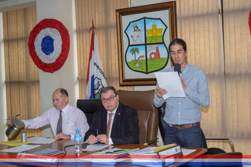 Autorizan a la Intendencia la reprogramación del Presupuesto de Gastos de la Municipalidad de Capiatá, correspondiente al Ejercicio Fiscal 2023