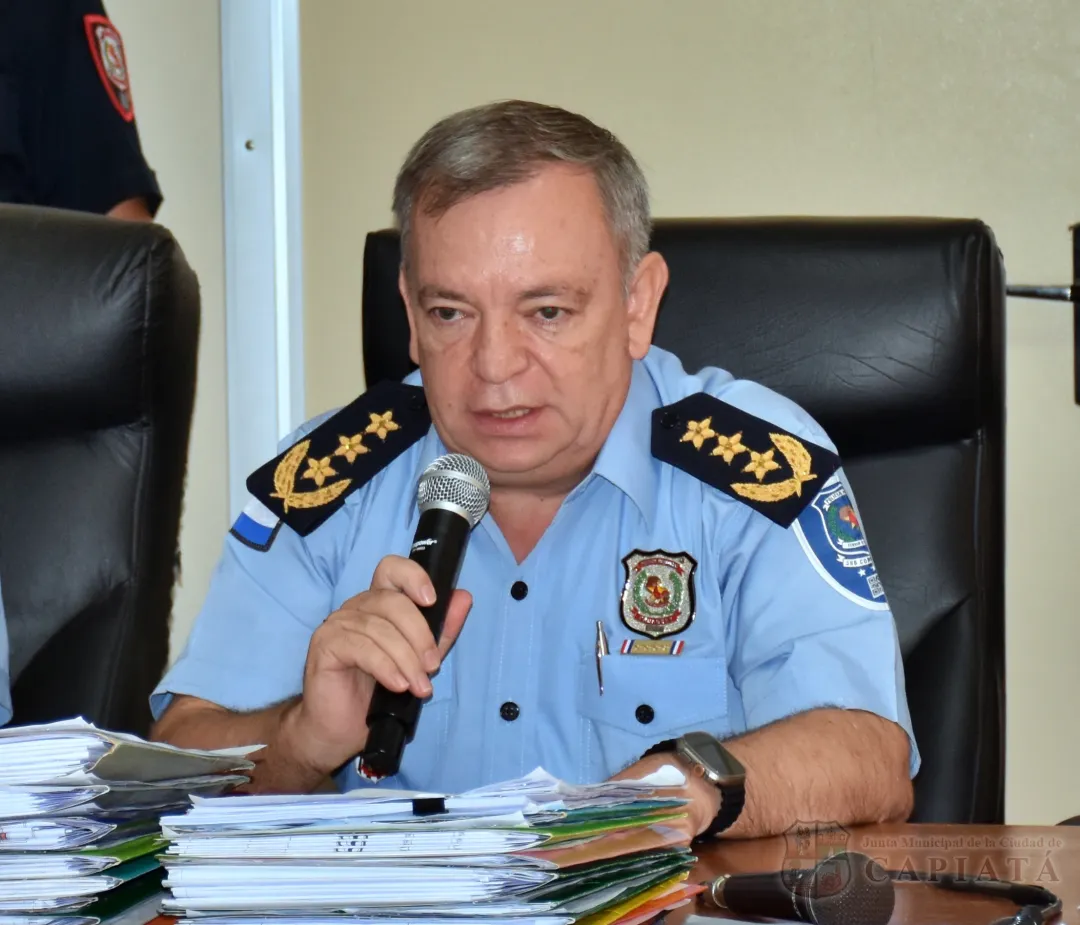 Declaran “Ciudadano Ilustre de la ciudad de Capiatá” al Comandante de la Policía Nacional, Crio. Gral. César Silguero Lobos