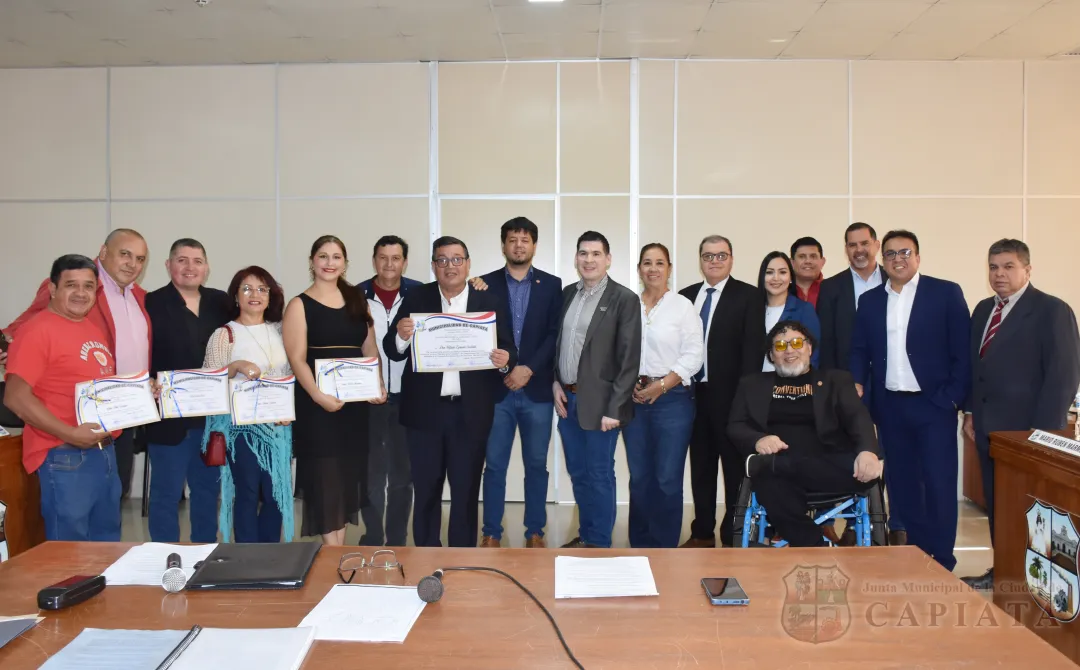 Acto de reconocimiento como “Ciudadano Ilustre de la ciudad de Capiatá” al multifacético artista Sr. Wilfrido Espínola Cristaldo