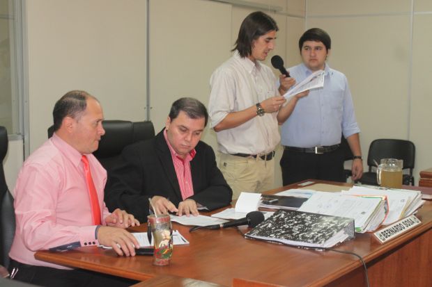 Adjudican obras de pavimentación asfáltica, construcción de puente, drenajes y reposición vial a la empresa TECNOEDIL S.A