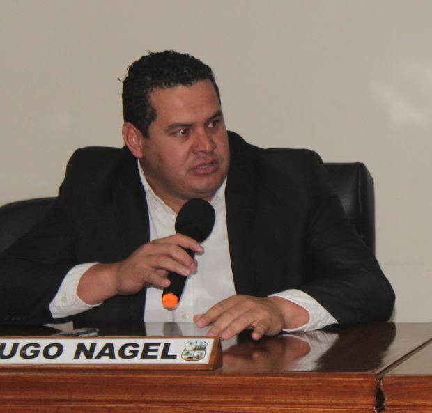 Solicitan la pronta reparación del puente ubicado sobre la Avda. Leonardo Salinas, a unos 50 metros de la ruta I - Km. 20