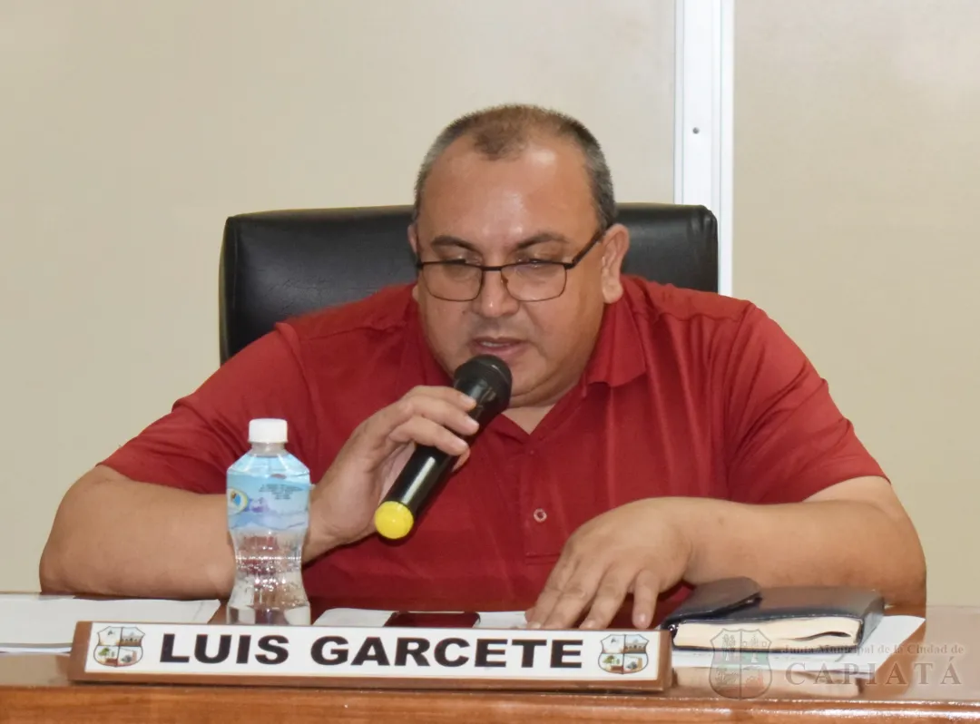 Concejal Garcete solicita que se notifique a las aguaterías privadas que destruyen los asfaltados