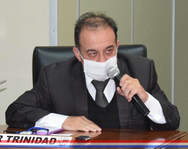 Solicitan al Ejecutivo Municipal un control por parte de la PMT a un local comercial que dificulta el tránsito hacia zona sur de la ciudad
