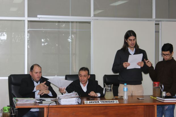 Junta Municipal cancela itinerarios internos a la empresa de transporte La Candelaria S.R.L Línea 52
