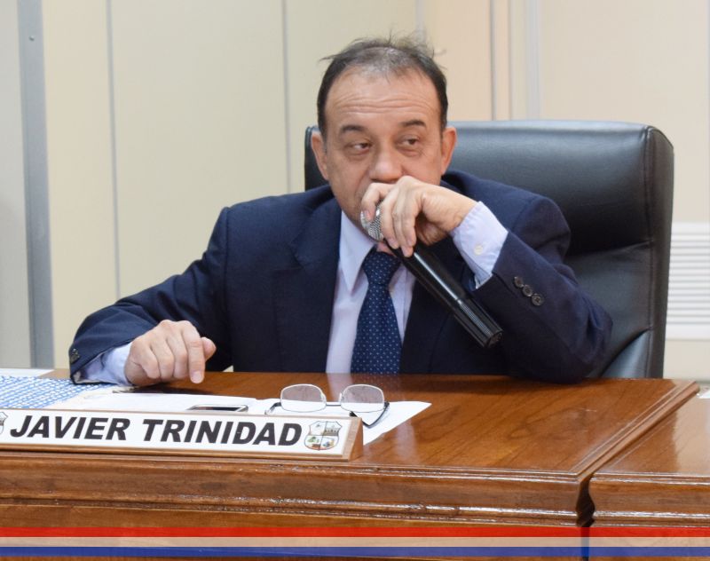 Concejal vicepresidente Javier Trinidad Salinas solicita informe sobre ocupación de veredas