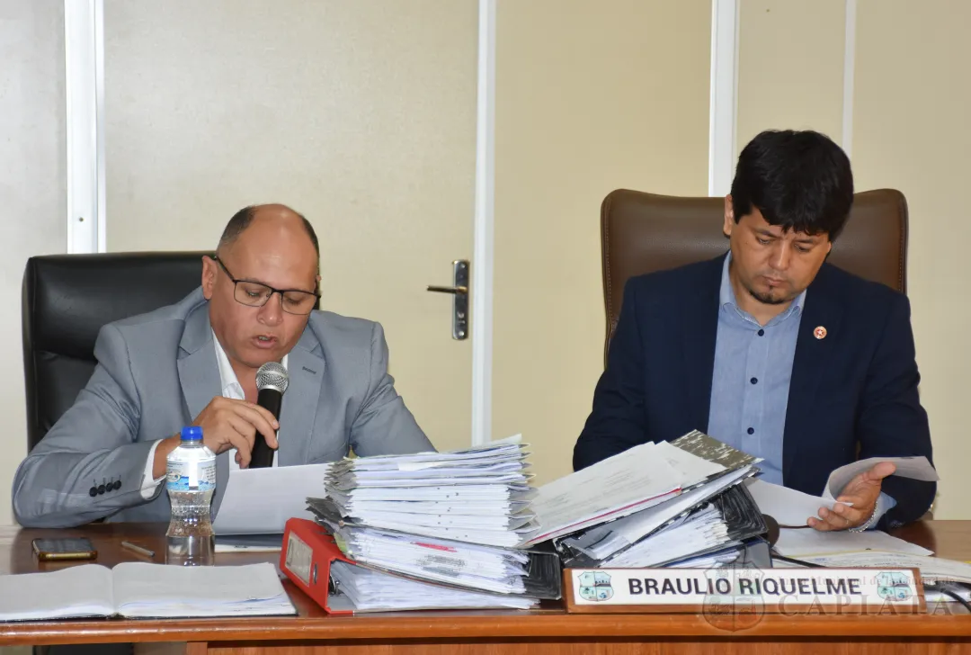 SESION ORDINARIA DE LA JUNTA MUNICIPAL DE CAPIATA: Notas Recibidas y Expedientes Dictaminados