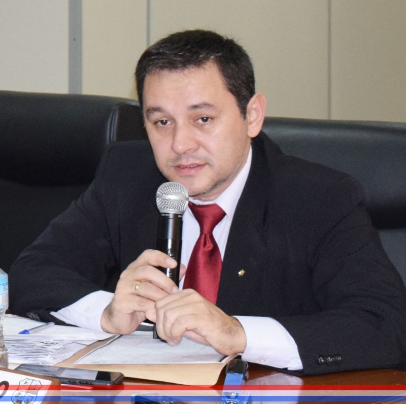Concejal Castellano solicita informe a la Dirección de Catastro sobre presumible ocupación de excedente de terreno municipal