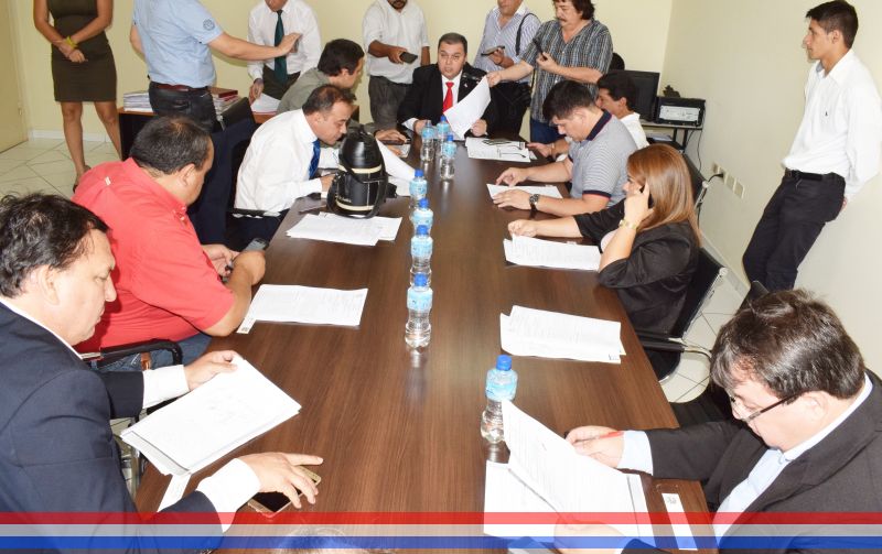 SESION ORDINARIA DE LA JUNTA MUNICIPAL DE CAPIATA: Notas Recibidas, Nota Remitida y Expedientes Dictaminados