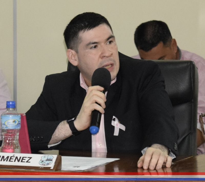 Solicitan al Ejecutivo Municipal gestionar ante el MEC la apertura del 1er año de la Educación Media en la Esc. Bás. Municipal "Santo Domingo"