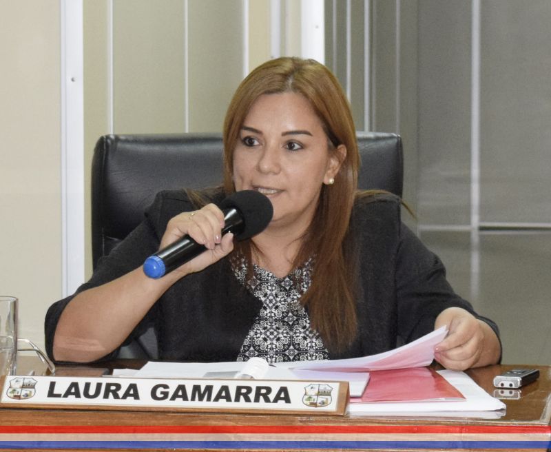 Concejala Laura Gamarra de Talavera reitera solicitud de informe al Ejecutivo Municipal con respecto al funcionariado