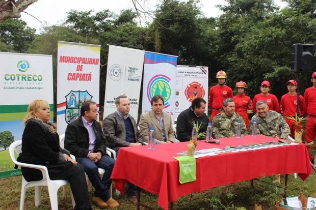 Lanzamiento del proyecto “Manos al arroyo Capiatá”