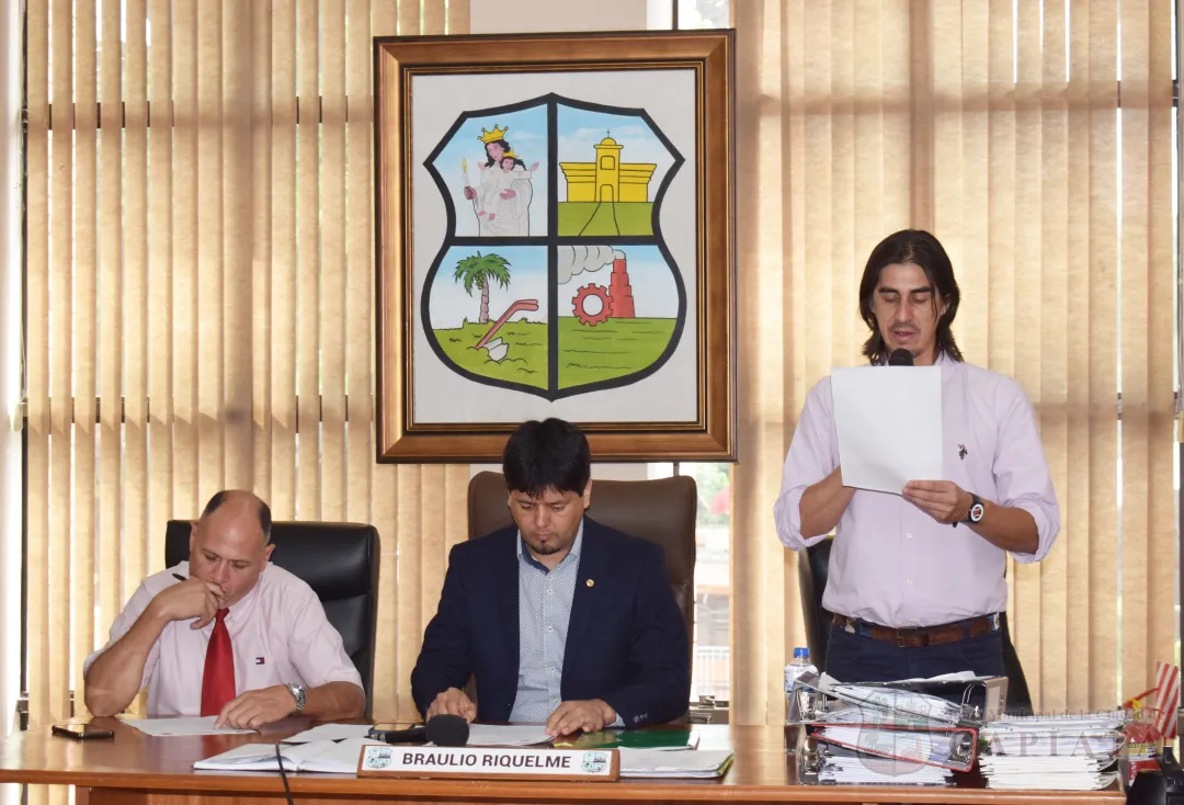 Autorizan adenda al convenio entre la Municipalidad de Capiatá y PETROPAR para provisión de combustible para uso institucional