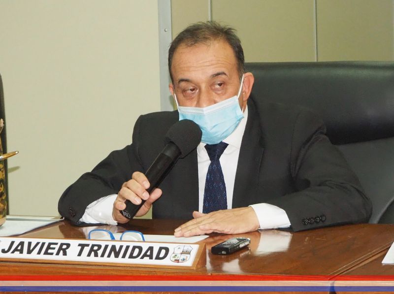 Distinguen como Hijo Dilecto de la ciudad de Capiatá al Dr. Federico Lezcano