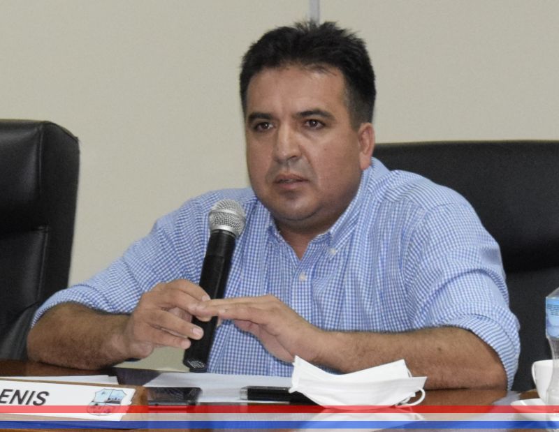 Concejal Denis pide informe sobre los llamados a licitación realizados por la vía de la excepción en el 2021