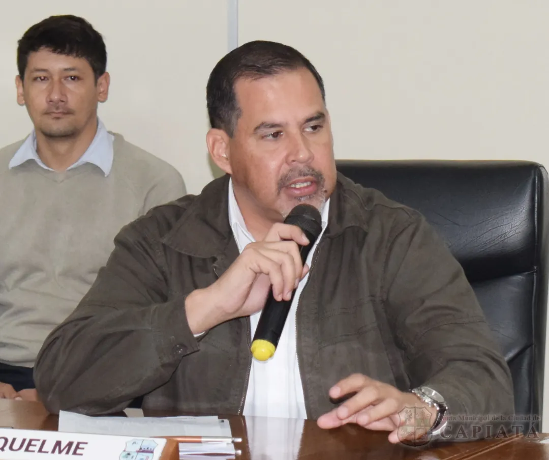 Concejal Riquelme solicita que Ejecutivo Municipal remita al Legislativo un ejemplar original de cada convenio firmado por la institución con otras entidades