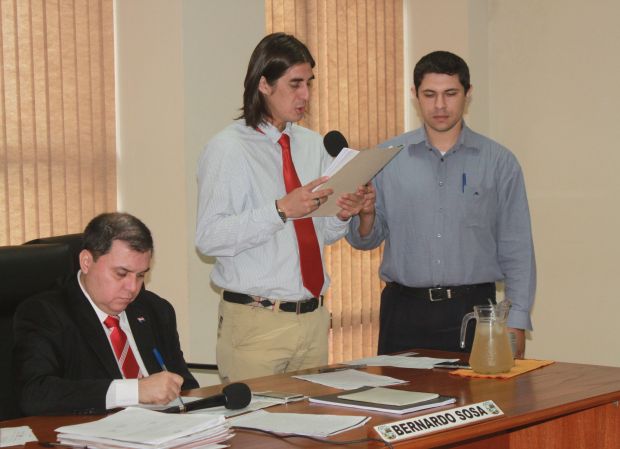 SESION ORDINARIA DE LA JUNTA MUNICIPAL DE CAPIATA: Notas Recibidas y Expedientes Dictaminados
