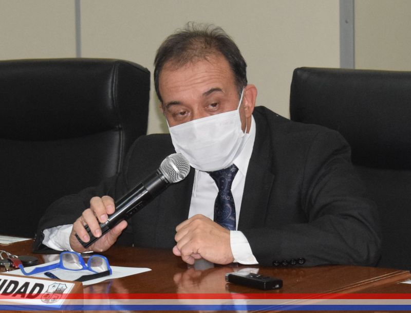 Estudiarán proyecto de Ordenanza que regula uso de media calzada por parte de locales gastronómicos