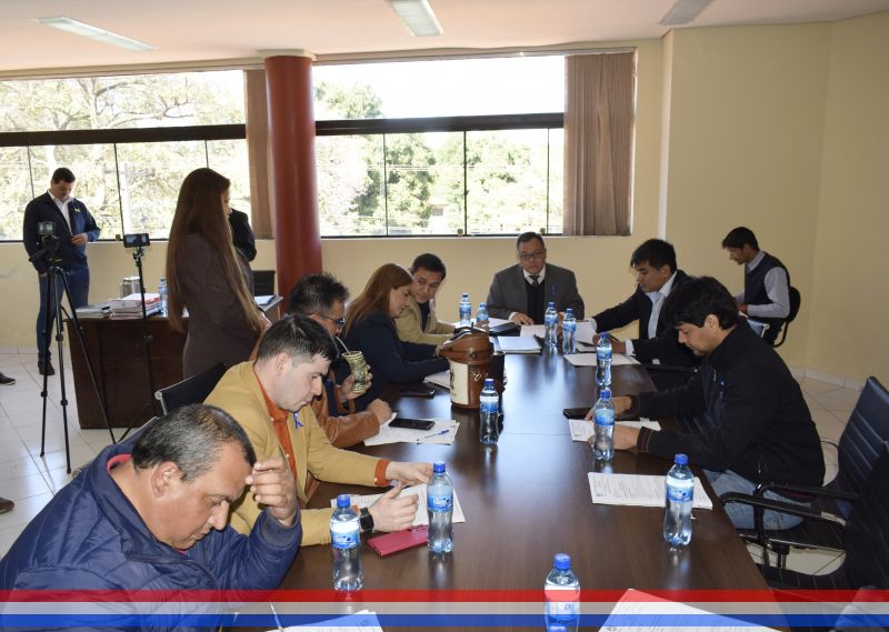 Aprueban ampliación del Presupuesto de Ingresos y Gastos de la Municipalidad de Capiatá correspondiente al Ejercicio Fiscal 2022
